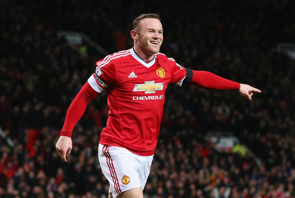 Dù gặp nhiều thử thách, Rooney đã giành danh hiệu đầu tiên cùng Manchester United với Cúp Liên Đoàn năm 2006, anh ghi hai bàn và được bình chọn là Cầu thủ xuất sắc nhất trận chung kết.