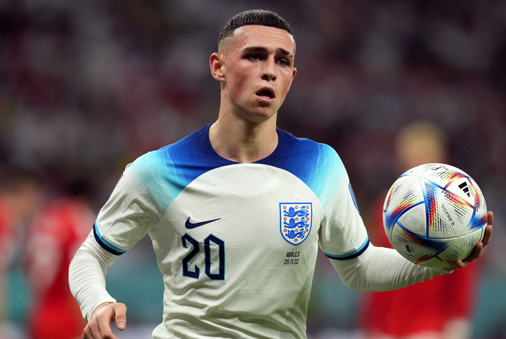 Với vị trí tiền vệ, Phil Foden đã tham gia vào 41 trận đấu cùng với đội tuyển quốc gia Anh và đã ghi được 4 bàn thắng.