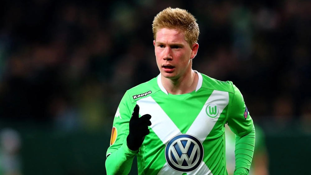 Đầu năm 2014, De Bruyne gia nhập Wolfsburg và tham gia các mùa giải từ đó đến năm 2016